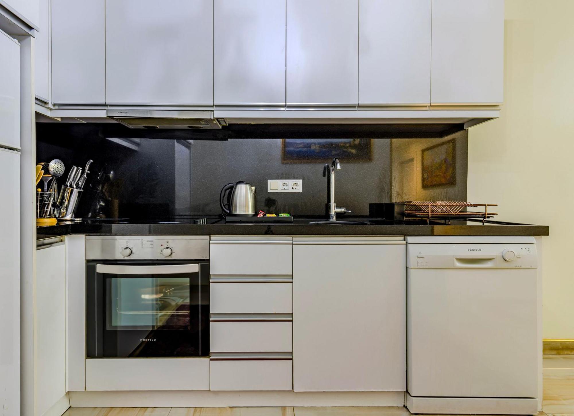 Lemis Suite Istanbul Bagian luar foto